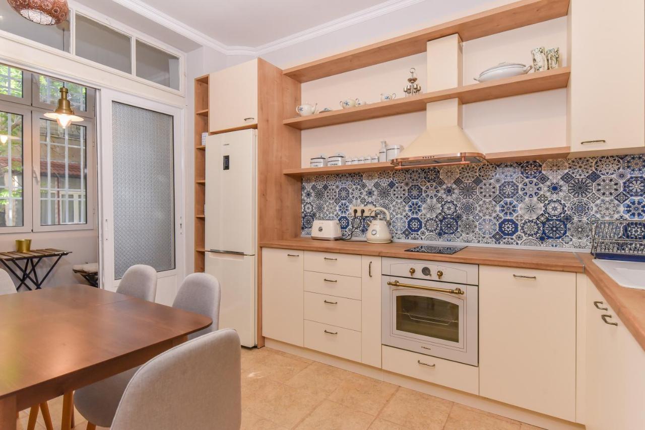 Spacious Vintage 2Br, 2Bath Apartment By Flat Mаnager Sofia Exterior foto